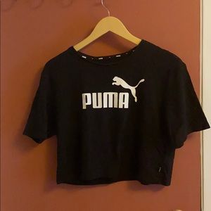 PUMA Cropped T-Shirt
